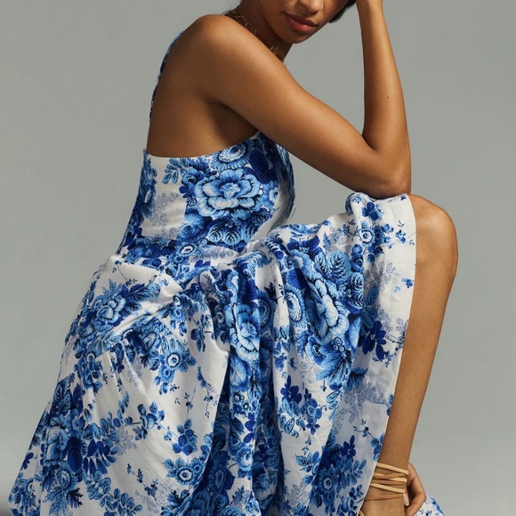 Anthropologie Dresses & Skirts - Drop-Waist Blue & White Floral Midi Dress in XS